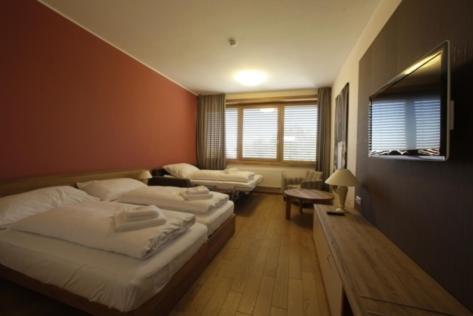 Hotel Madl Velké Bílovice Zewnętrze zdjęcie